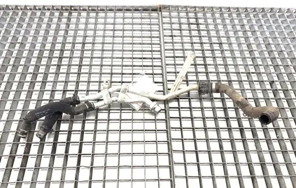 Audi Q8 Engine coolant pipe/hose 4M0121485CP