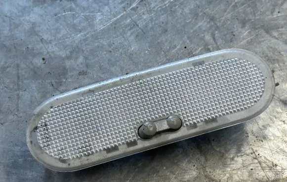 Nissan Qashqai Rear seat light