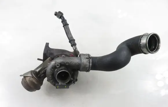 Volkswagen PASSAT B5.5 Turbo 038145702G