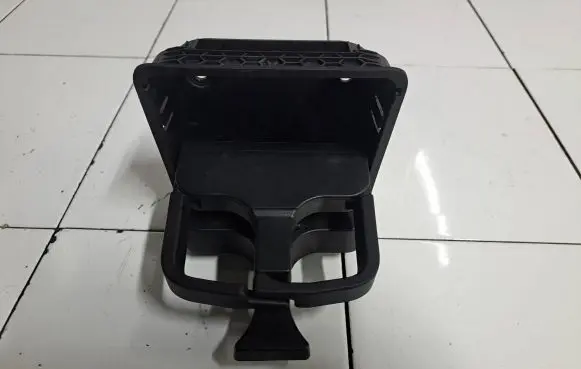 Volkswagen Jetta V Cup holder 1K5862533A 1K0862532D 1K0862533D