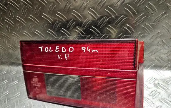 Seat Toledo I (1L) Tailgate rear/tail lights 961603