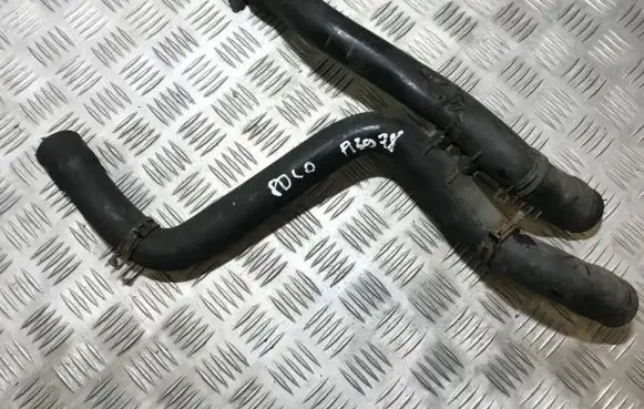 Volkswagen Polo III 6N 6N2 6NF Engine coolant pipe/hose