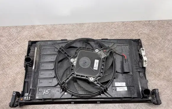 BMW i3 Radiator set 8642144 7639221 7646081