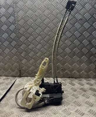 KIA Sportage Rear door lock 814203W000
