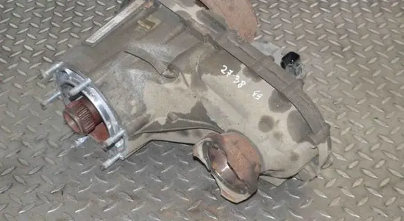 Dodge Nitro Gearbox transfer box case P52853452AB