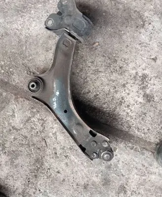 Volvo V60 Front lower control arm/wishbone 6G9N3A052BP