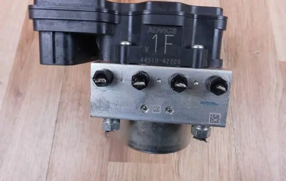 Toyota RAV 4 (XA50) ABS Pump 4451042220