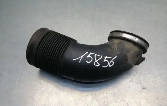 BMW 7 E65 E66 Air intake hose/pipe 7501202