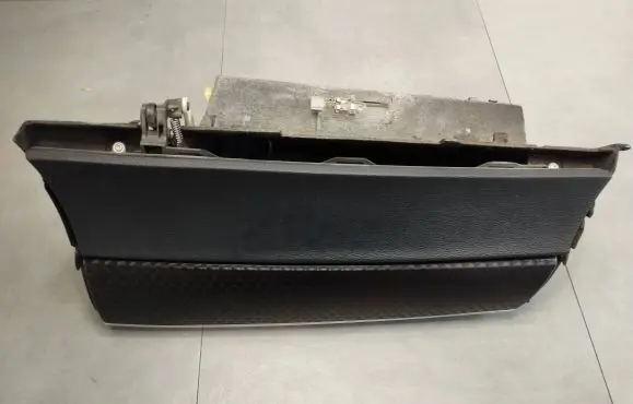 BMW X6 E71 Glove box set 1000122X