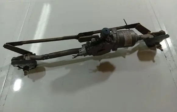 Front wiper linkage and motor
