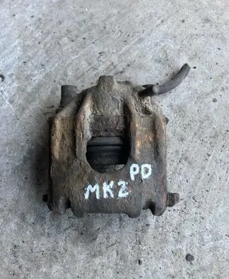 Volkswagen Golf II Front brake caliper