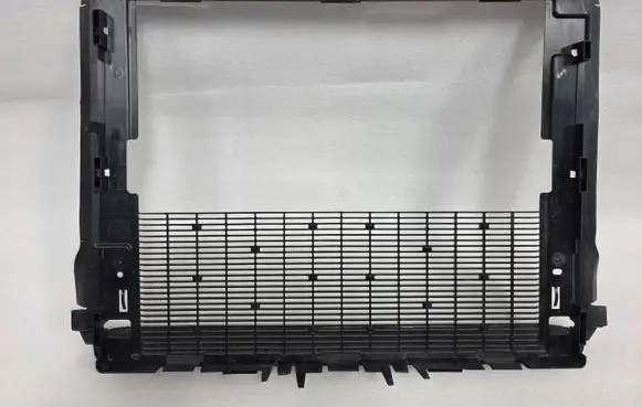Audi Q4 Sportback e-tron Intercooler air channel guide 1EA121281C
