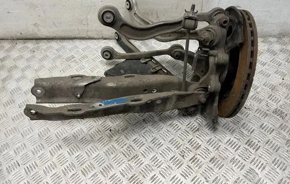 Mercedes-Benz S W222 Rear wheel hub