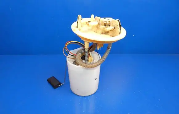 Mercedes-Benz GLA W156 X156 In-tank fuel pump A2464701494