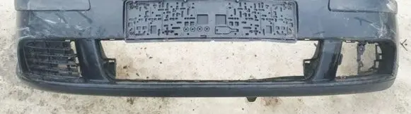 Volkswagen Golf V Front bumper juodas