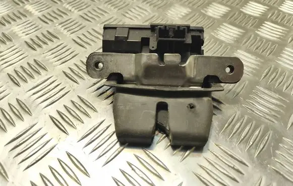Ford Fiesta Tailgate/trunk/boot lock/catch/latch 8A61A442A66