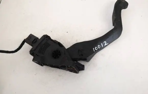 Peugeot 207 Accelerator throttle pedal 9680756880