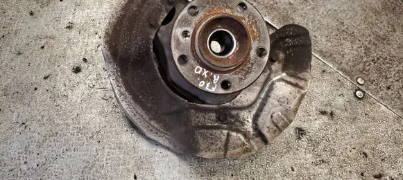 BMW 3 F30 F35 F31 Front wheel hub 6853819