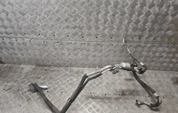Air conditioning (A/C) pipe/hose
