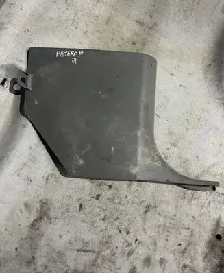 Mitsubishi Pajero Foot area side trim 