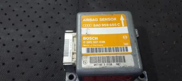 Audi A4 S4 B5 8D Airbag control unit/module 8A0959655C 0285001038