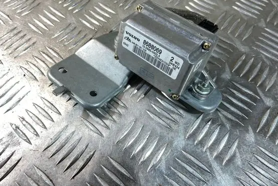 Volvo S80 ESP acceleration yaw rate sensor 8688068 8688069