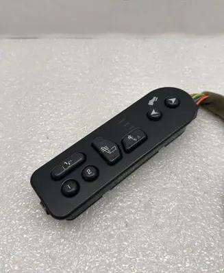 Cadillac Escalade Seat memory switch 15179130