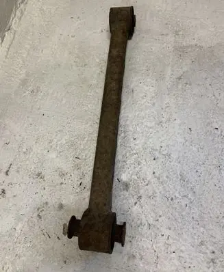 Dodge Nitro Rear suspension control arm 