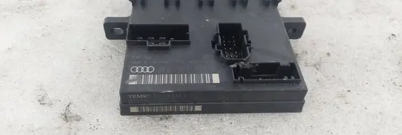 Audi A4 S4 B6 8E 8H Comfort/convenience module 8E0907279E