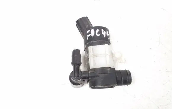 Ford Focus Windscreen/windshield washer pump 1S7117K624FE