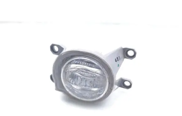 Toyota Hilux VIII Front fog light 