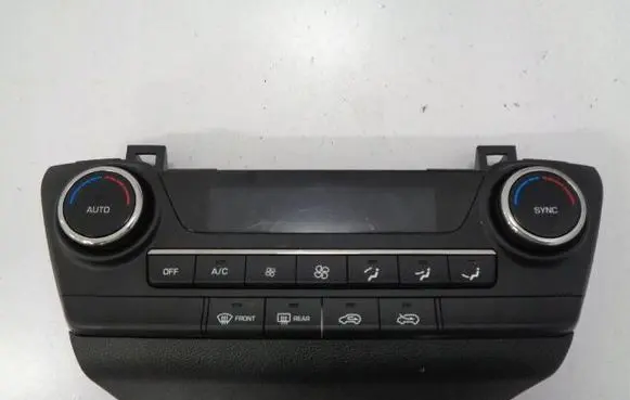 Hyundai Tucson LM Other switches/knobs/shifts 97250-D7211TRY