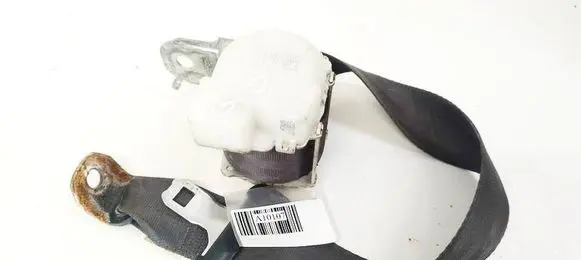 Mitsubishi Lancer X Rear seatbelt 7Q7990