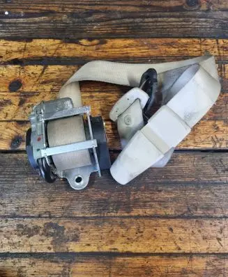 Skoda Superb B6 (3T) Front seatbelt 609868200 008L000