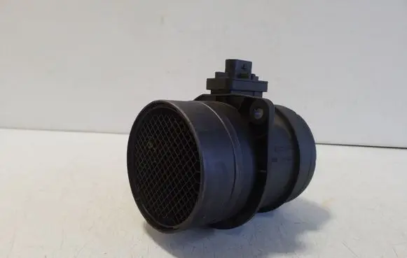 Audi Q3 8U Mass air flow meter 0281002956 03L906461A