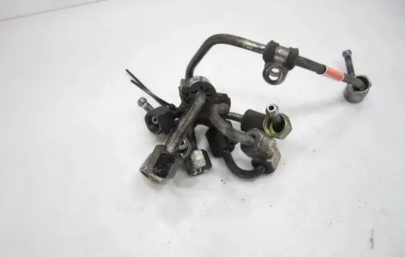 Volkswagen Caddy Fuel line pipe