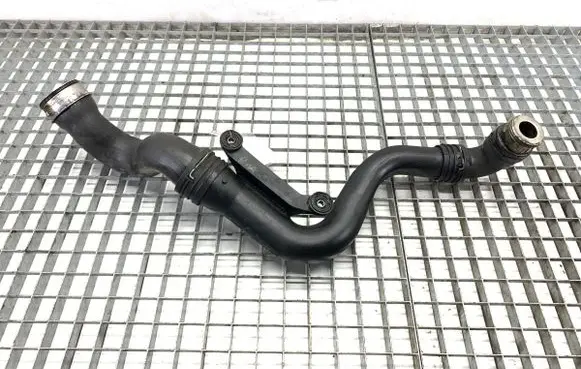 Volkswagen Touran I Air intake hose/pipe 1K0145762P
