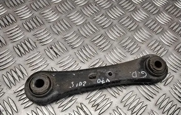 Volvo V70 Rear control arm