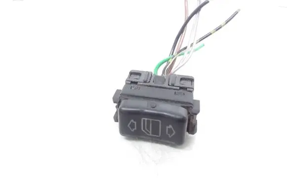 Mercedes-Benz E W124 Electric window control switch 18307624
