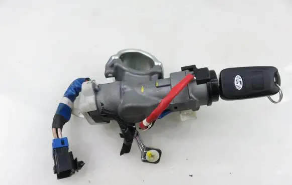 Hyundai i30 Ignition lock FDZDC2
