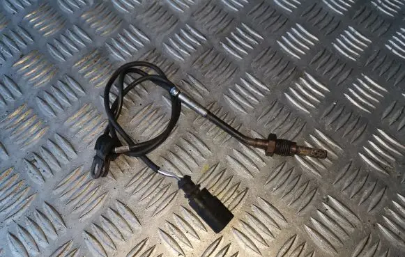 Audi A6 S6 C6 4F Exhaust gas temperature sensor 03G906088R