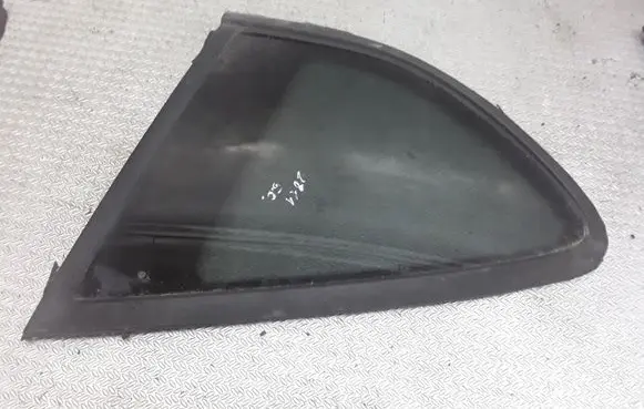 Subaru B9 Tribeca Rear side window