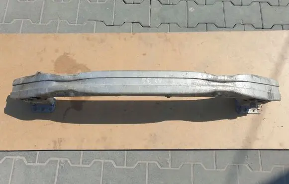 Audi A8 S8 D3 4E Front bumper cross member 4E0807111A