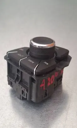 Multifunctional control switch/knob