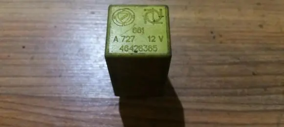 Fiat Bravo - Brava Other relay 46426365 a727
