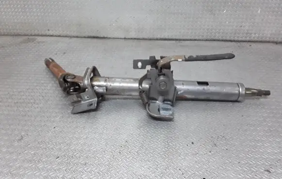 Mitsubishi Outlander Steering wheel axle