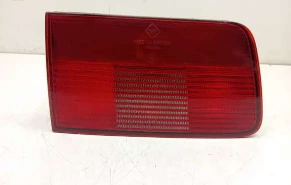BMW 5 E39 Tailgate rear/tail lights 8371325 393405