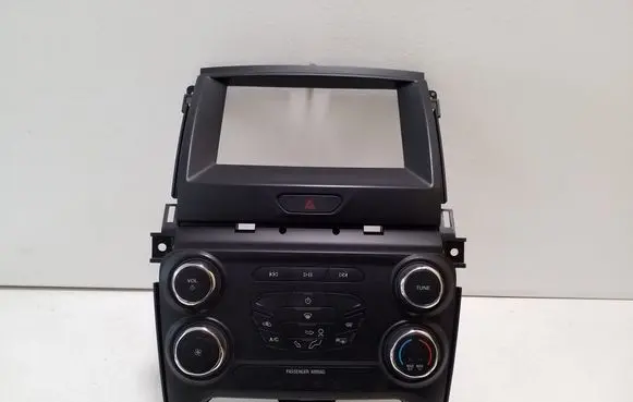 Ford Ranger Climate control unit JB3T18E243YC