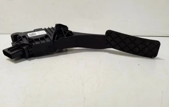 Skoda Kamiq Accelerator throttle pedal 2Q2723503A
