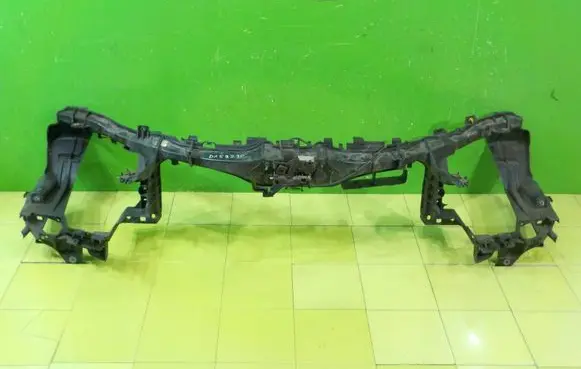 Mercedes-Benz B W245 Radiator support slam panel 